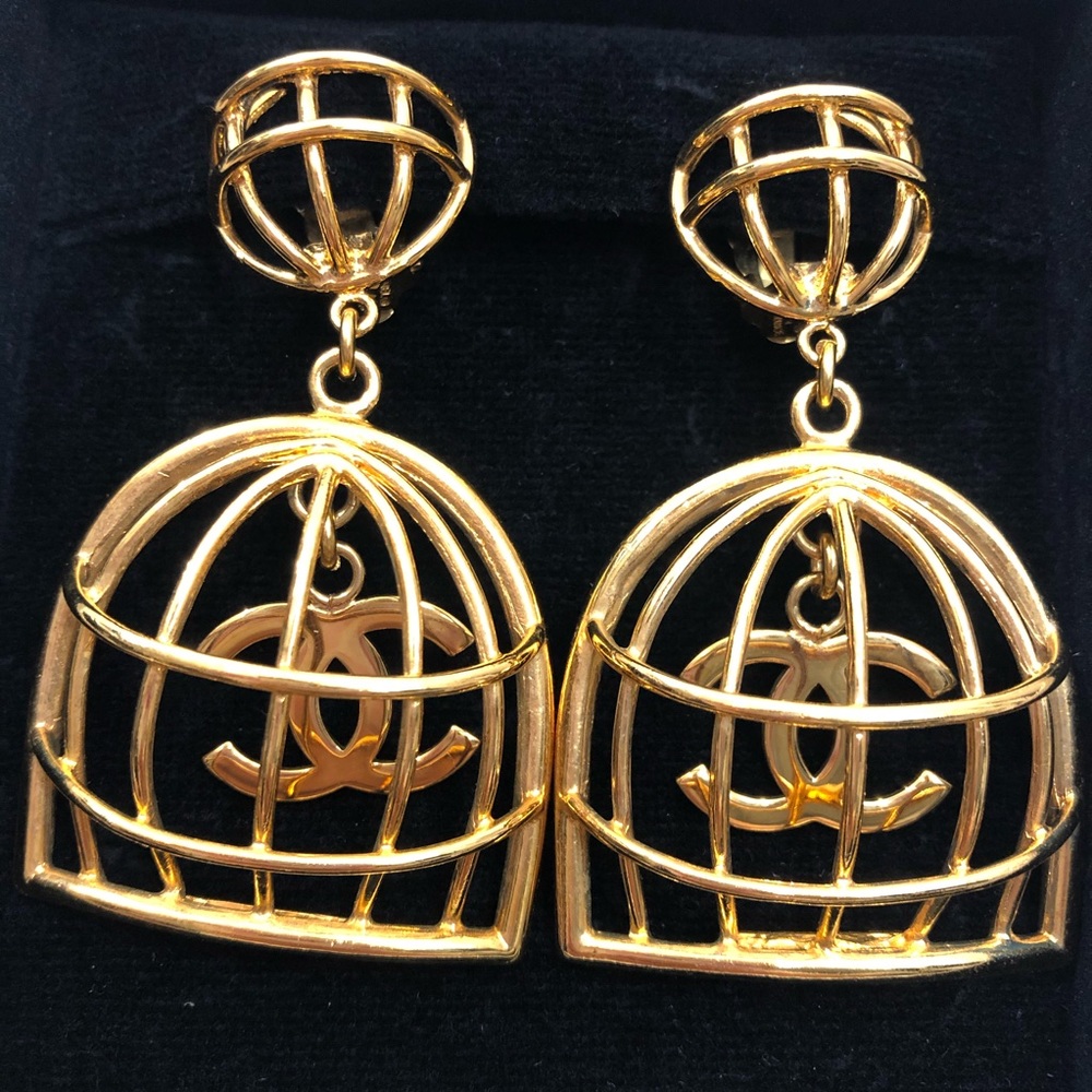 CHANEL Birdcage CC Logo Vintage Gold-Tone Earrings - Picture 6 of 8